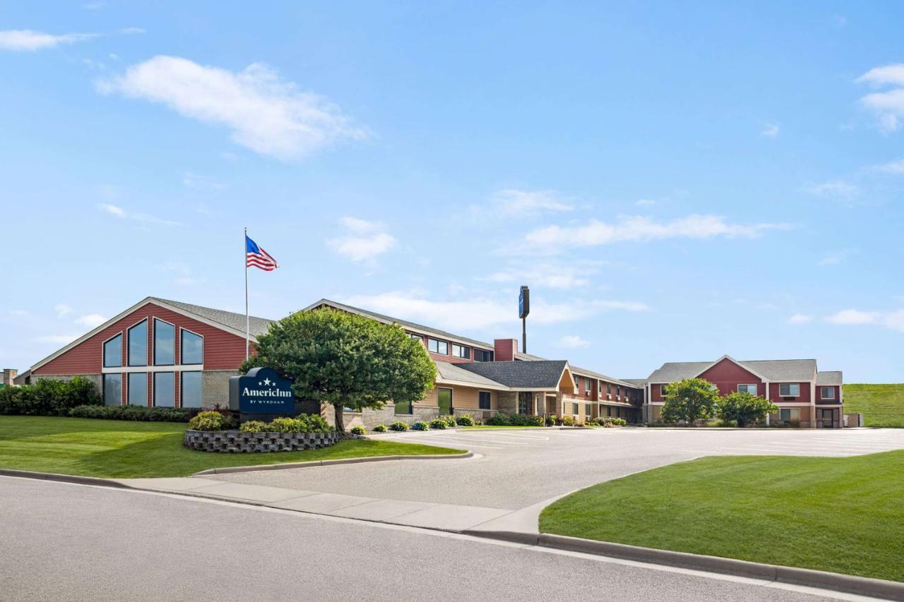 Americinn By Wyndham Sauk Centre Kültér fotó