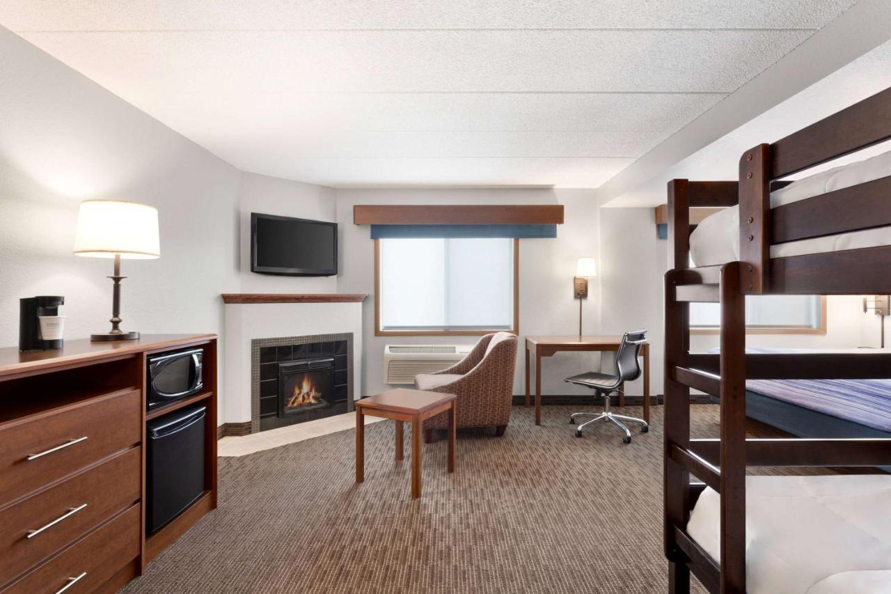 Americinn By Wyndham Sauk Centre Kültér fotó